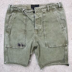 Men's Abercrombie & Fitch Shorts Green Solid 31 Zip Cut-Off Fatigue STAINED Prep